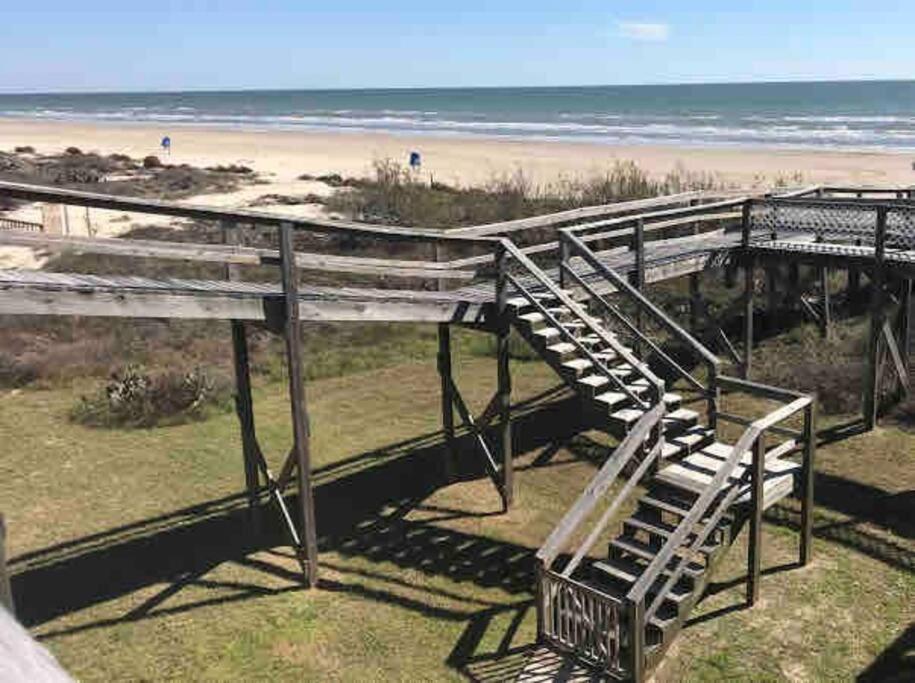 Willa Athena'S Oceanfront Haven Surfside Beach Zewnętrze zdjęcie